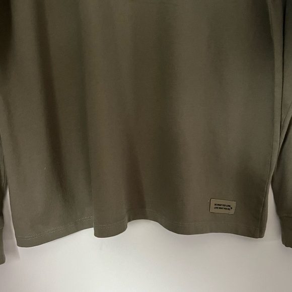 Life Is Good Long Sleeve Graphic "Wolf in the Forest" Crusher Tee Adventure Hike - Picture 7 of 10